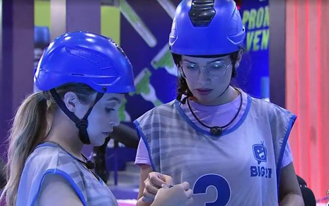 Carla Diaz e Juliette Freire formaram dupla na Prova do Líder, que se estenderá pela madrugada