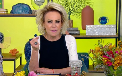 Ana Maria Braga conversa com a câmera no Mais Você desta quarta (22)