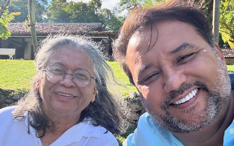 Marlene Mattos e Geraldo Luís sorridentes