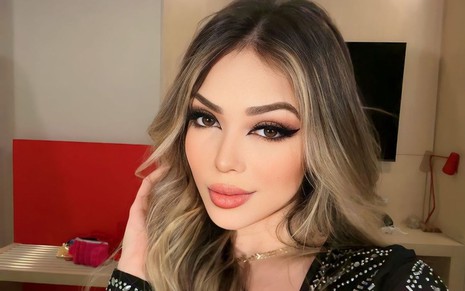 Melody em selfie publicada no Instagram