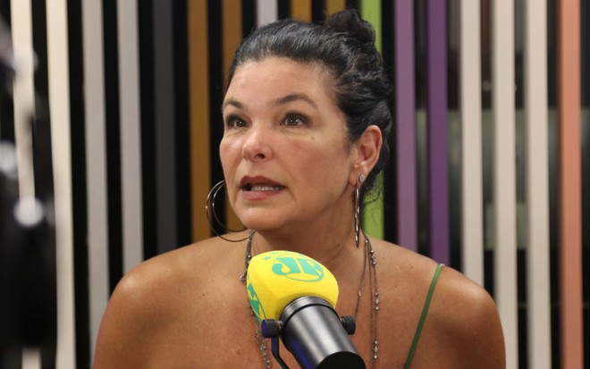 Cristiana Oliveira em entrevista à Jovem Pan