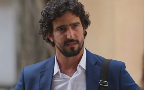 Bella Campos como Maria de Fátima no remake de Vale Tudo, da Globo