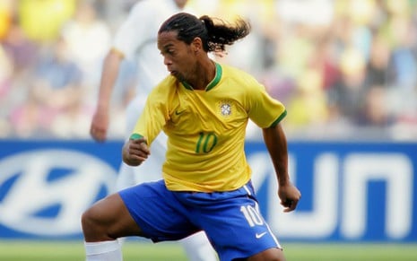 Ronaldinho Gaúcho em jogo pela Seleção Brasileira