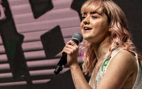 A atriz Maisie Williams durante painel sobre a série Game of Thrones, fenômeno da HBO, na CCXP - Divulgação/CCXP