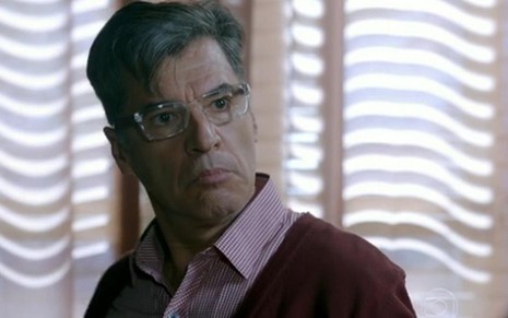 O ator Paulo Betti é o blogueiro Téo Pereira, de Imperio (Globo); jornalista foi apaixonado por Cláudio  - Reprodução/TV Globo